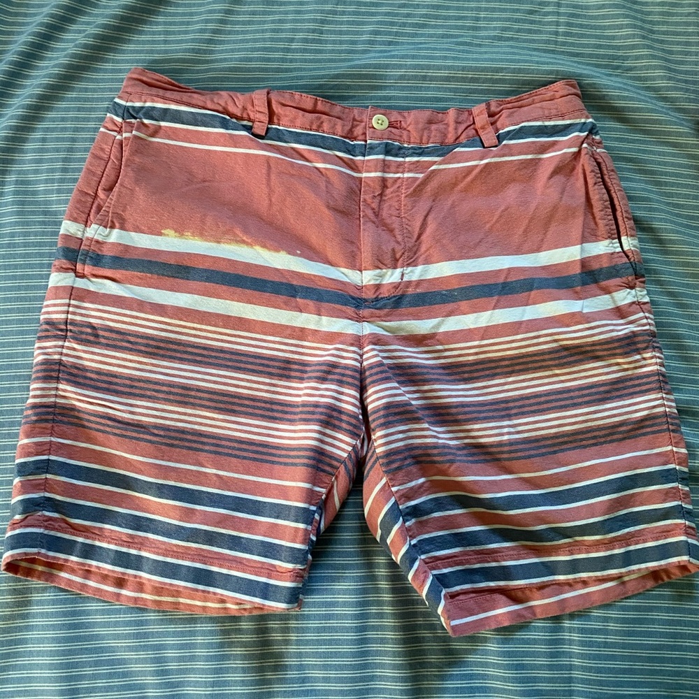 Vineyard vines breaker shorts